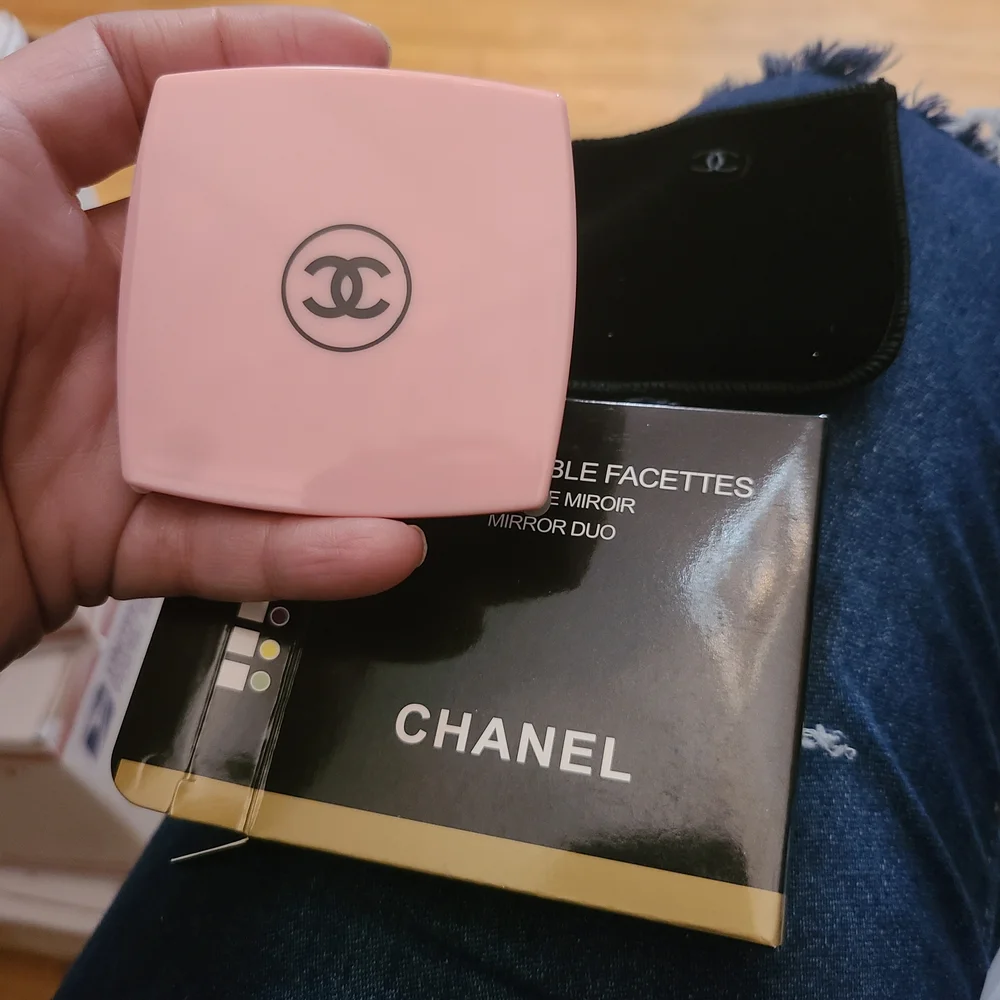 Chanel Pink Compact Mirror Duo - Picture 1 of 1